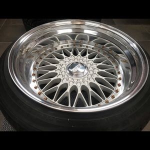 Meet your Posher, Jason